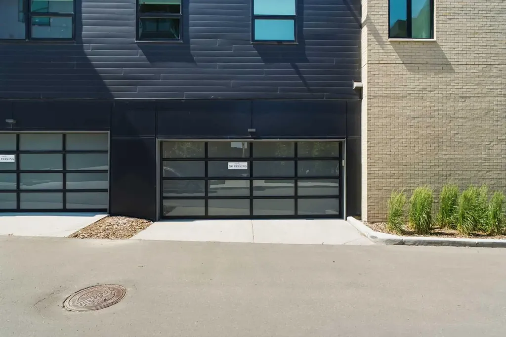 275 Lebel Crescent NW Calgary AB T3B 6L5