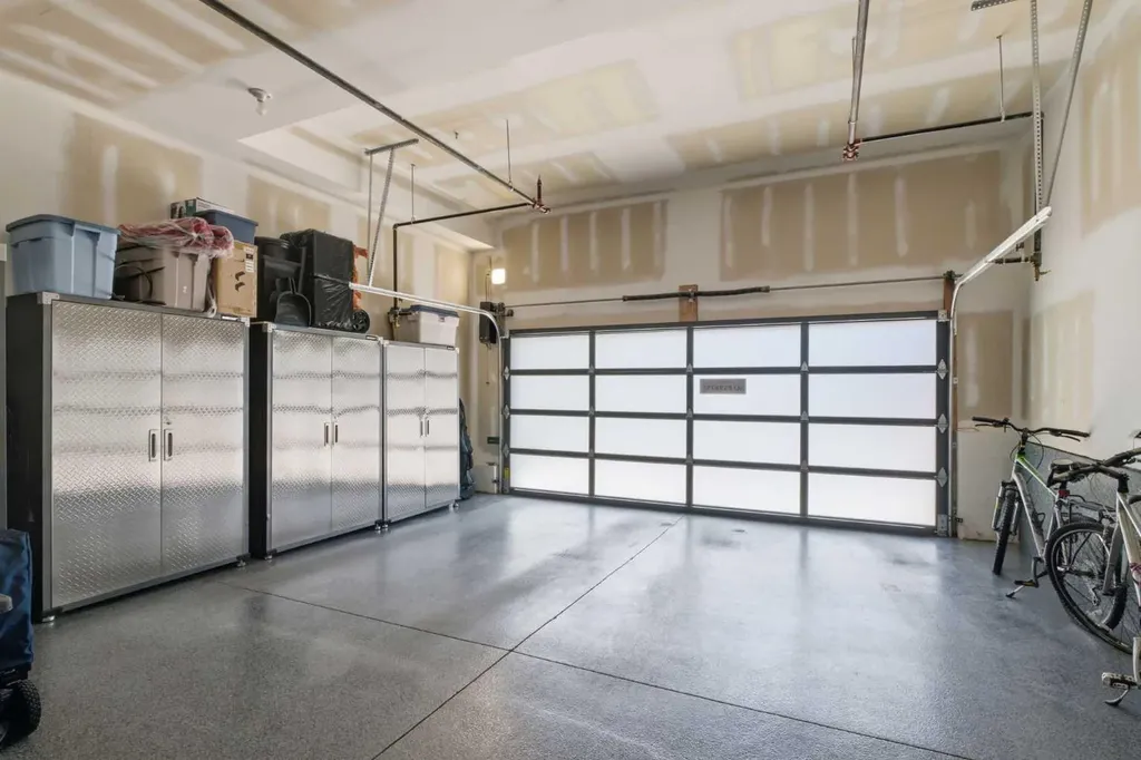 275 Lebel Crescent NW Calgary AB T3B 6L5