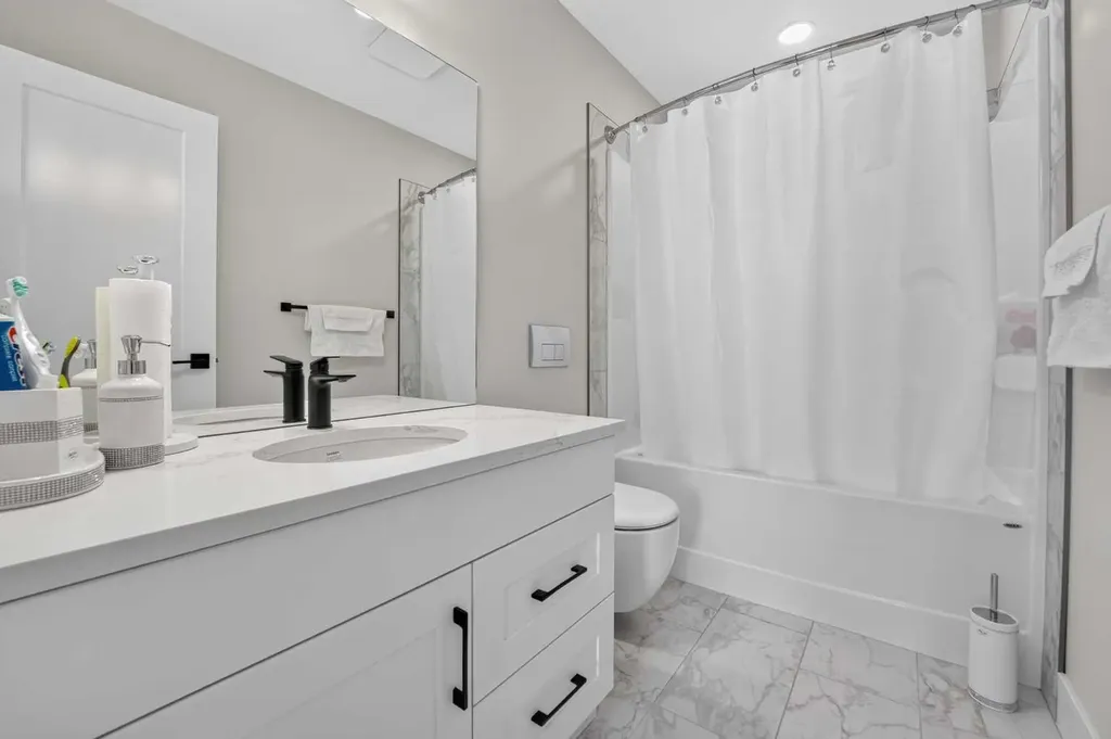 4505 25 Avenue S Lethbridge AB T1K 8K6