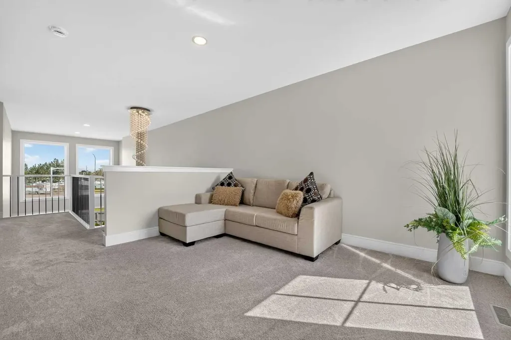 4505 25 Avenue S Lethbridge AB T1K 8K6