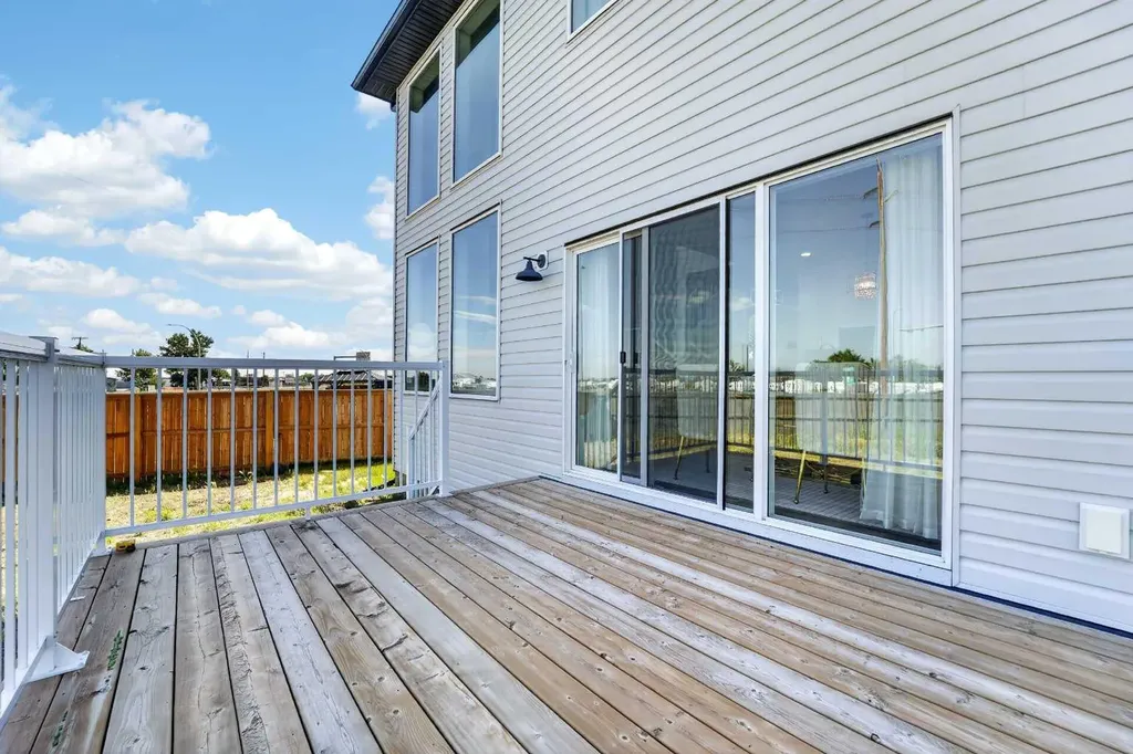 4505 25 Avenue S Lethbridge AB T1K 8K6