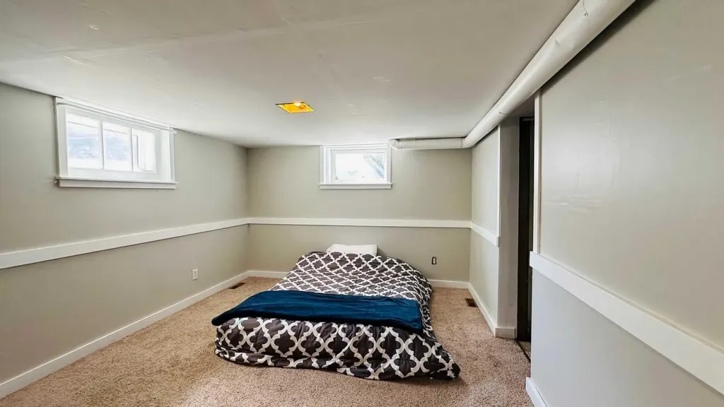 460 3 Avenue West Drumheller AB T0J 0Y2