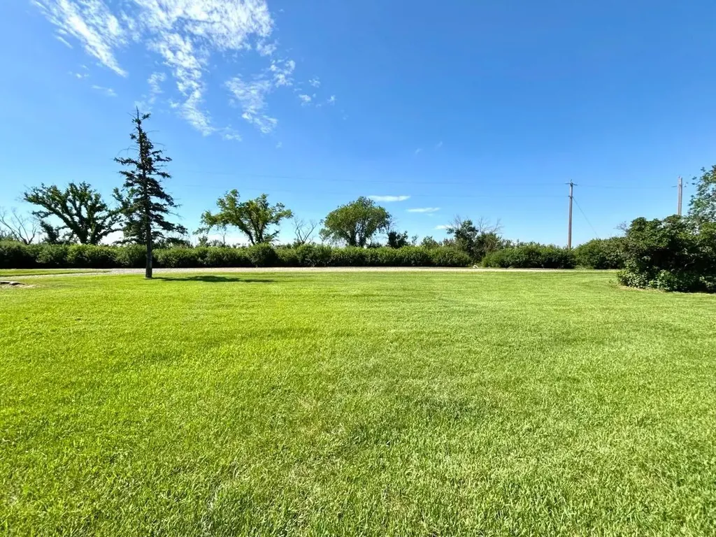594238 104 Street E Rural Foothills County AB T0L0P0
