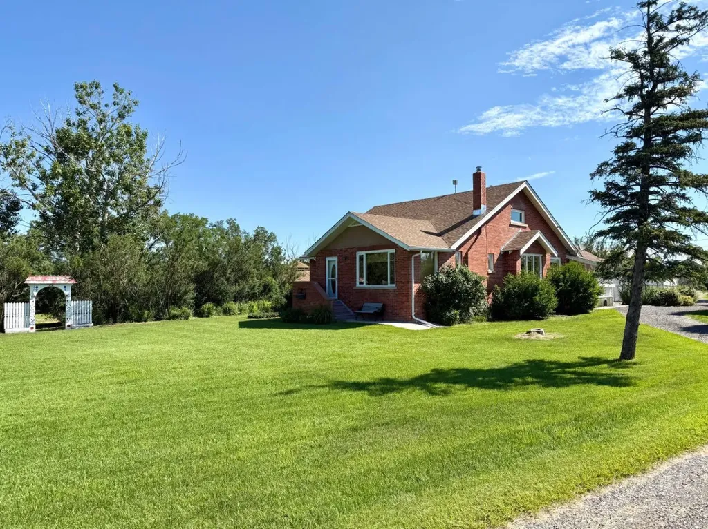 594238 104 Street E Rural Foothills County AB T0L0P0