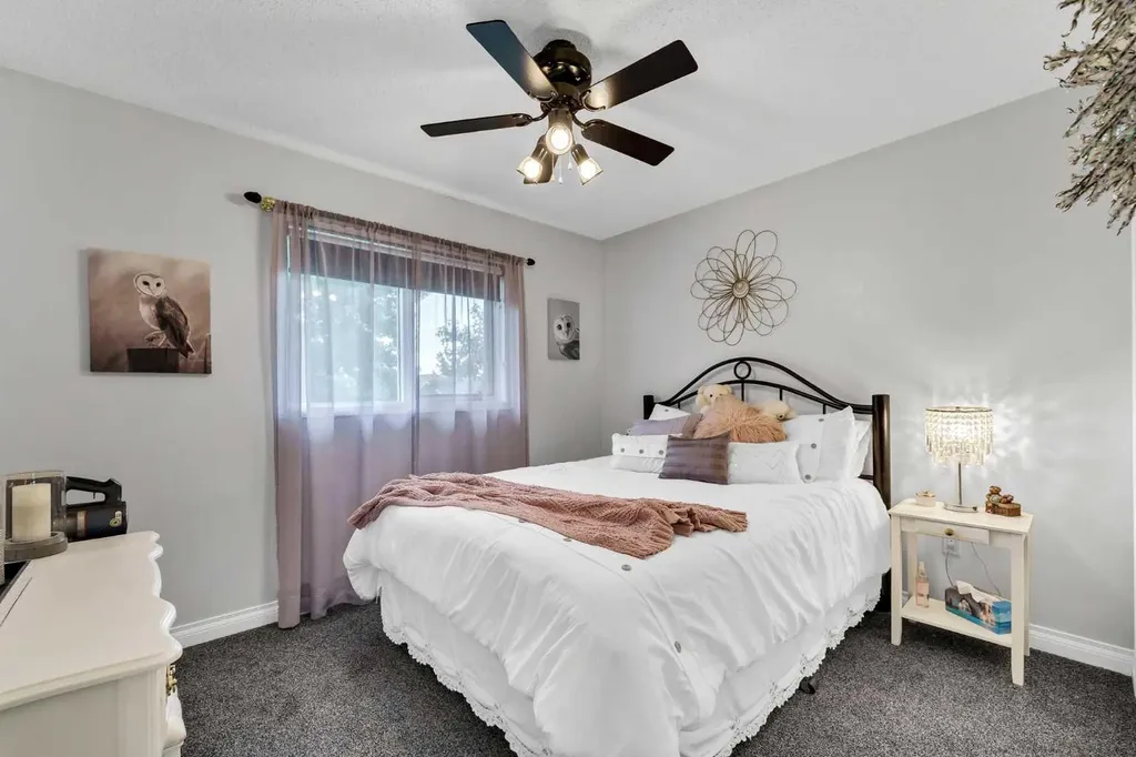 612 Sangster Crescent SW Redcliff AB T0J 2P2