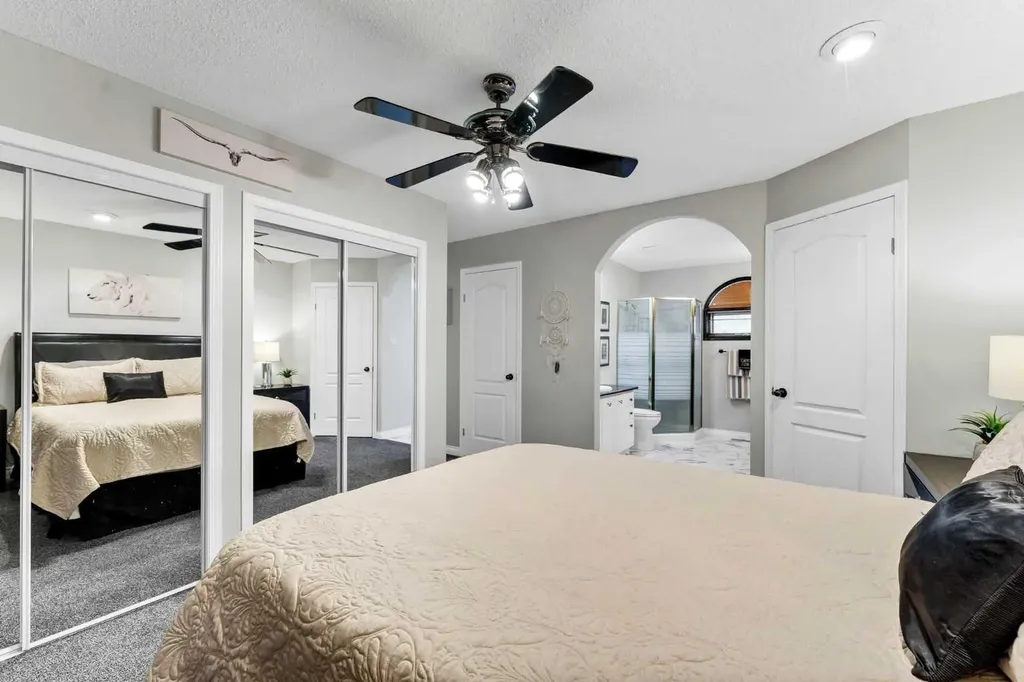612 Sangster Crescent SW Redcliff AB T0J 2P2