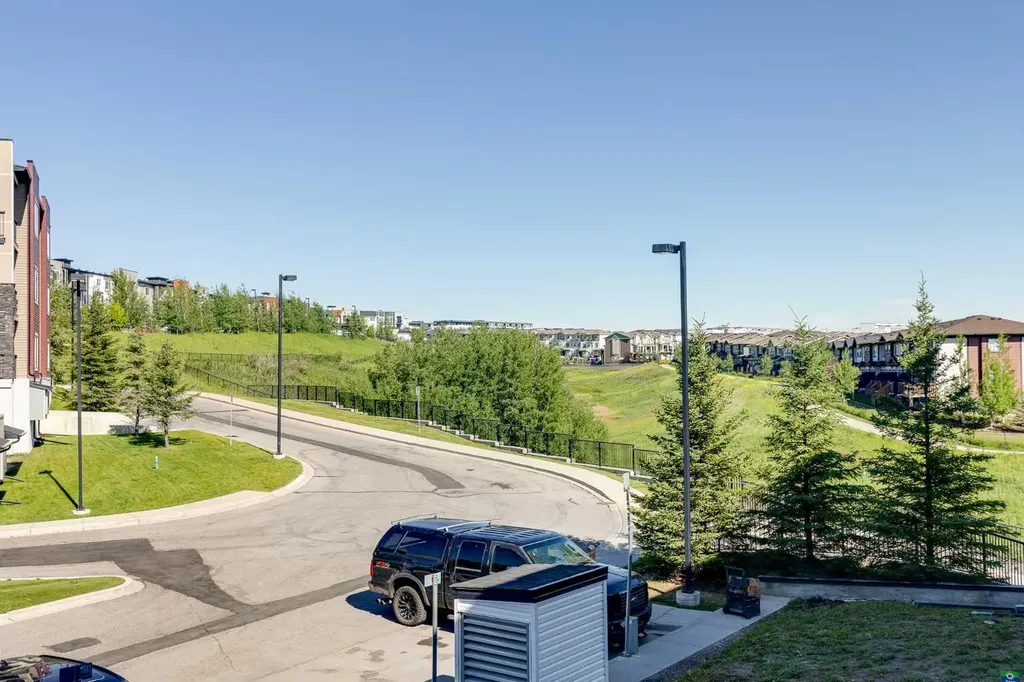 4 Sage Hill Terrace NW Calgary AB T3R 0W4