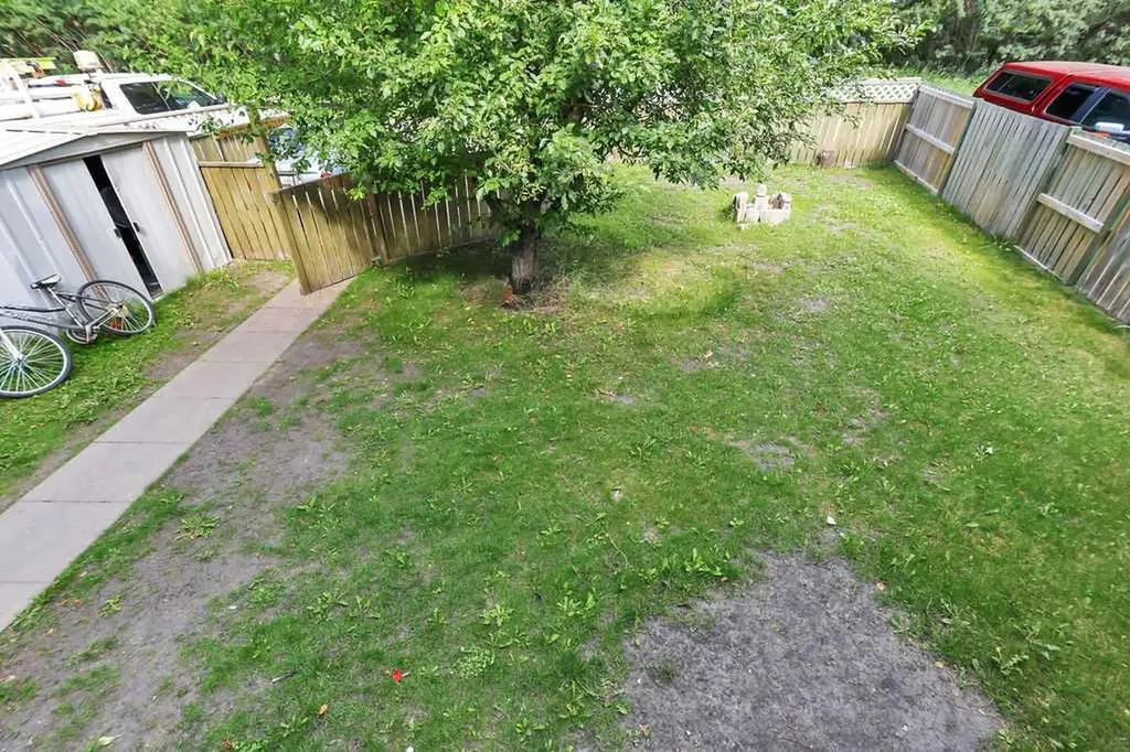 49 Abel Close Red Deer AB T4R 2Y3