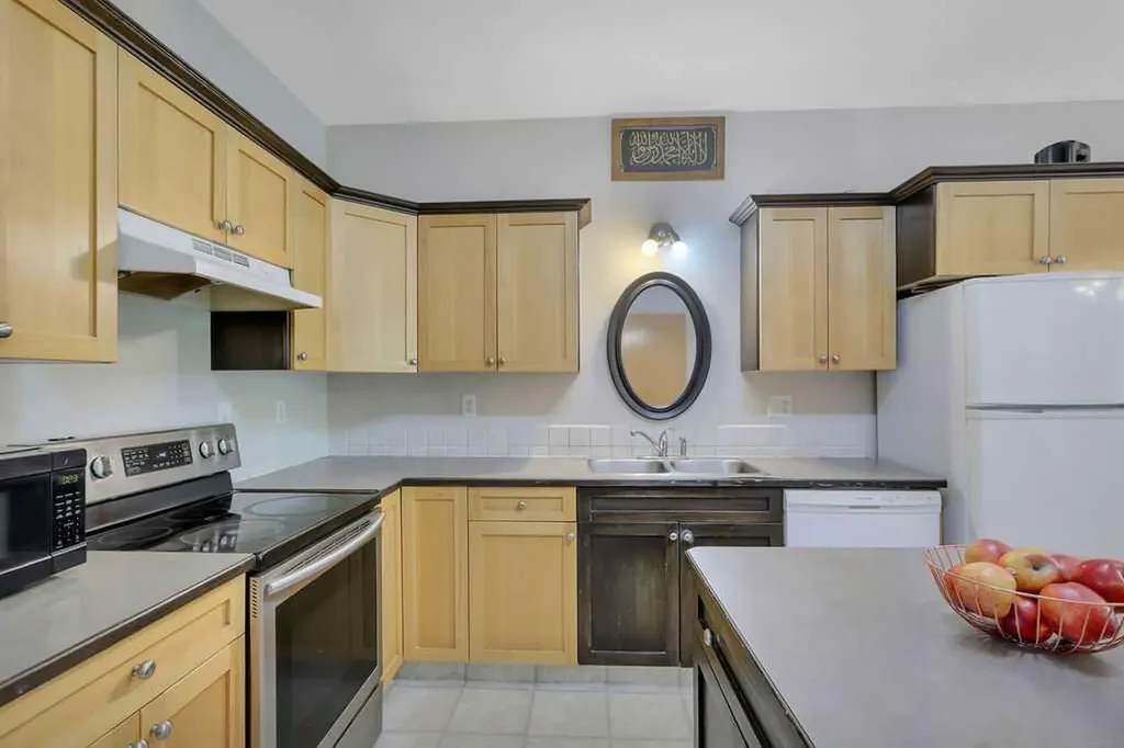 49 Abel Close Red Deer AB T4R 2Y3