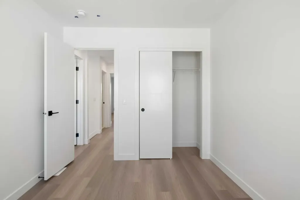 2230 81st Street SW Calgary AB T3H 6M2