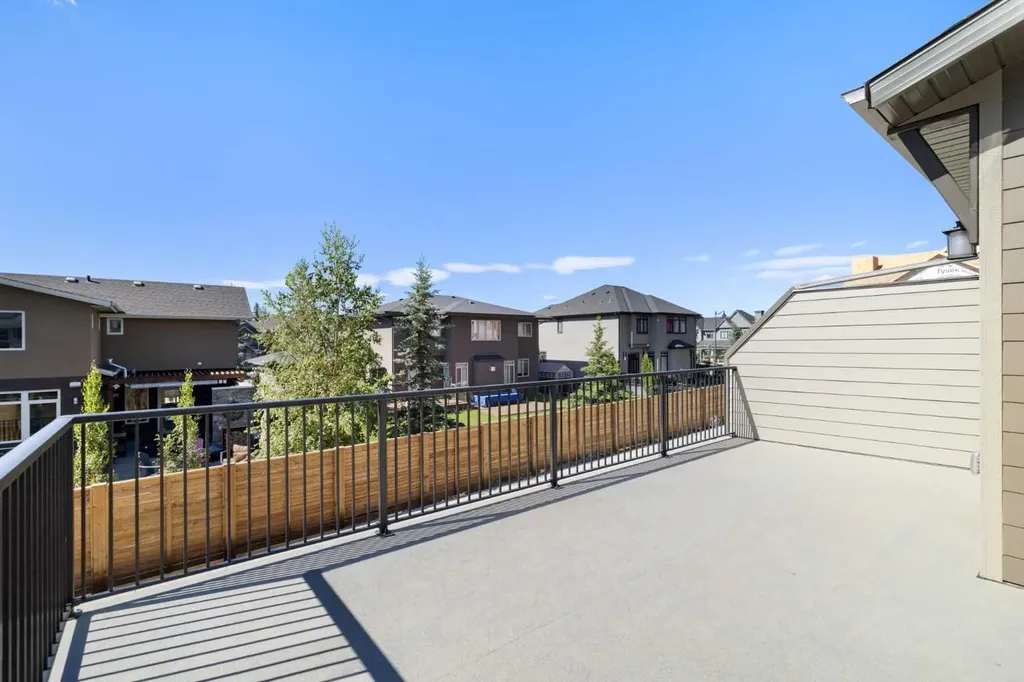 2230 81st Street SW Calgary AB T3H 6M2