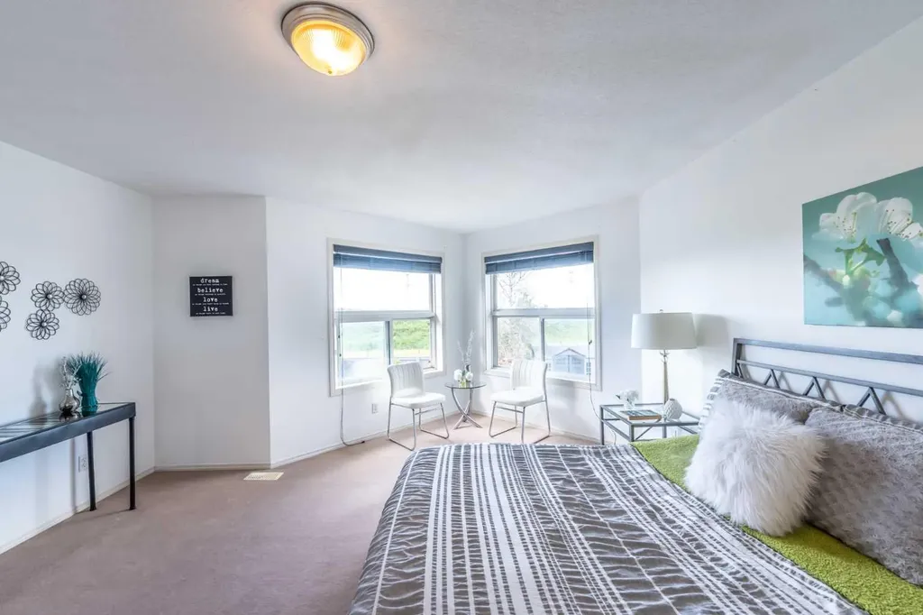 203 Coville Close NE Calgary AB T3K5V8