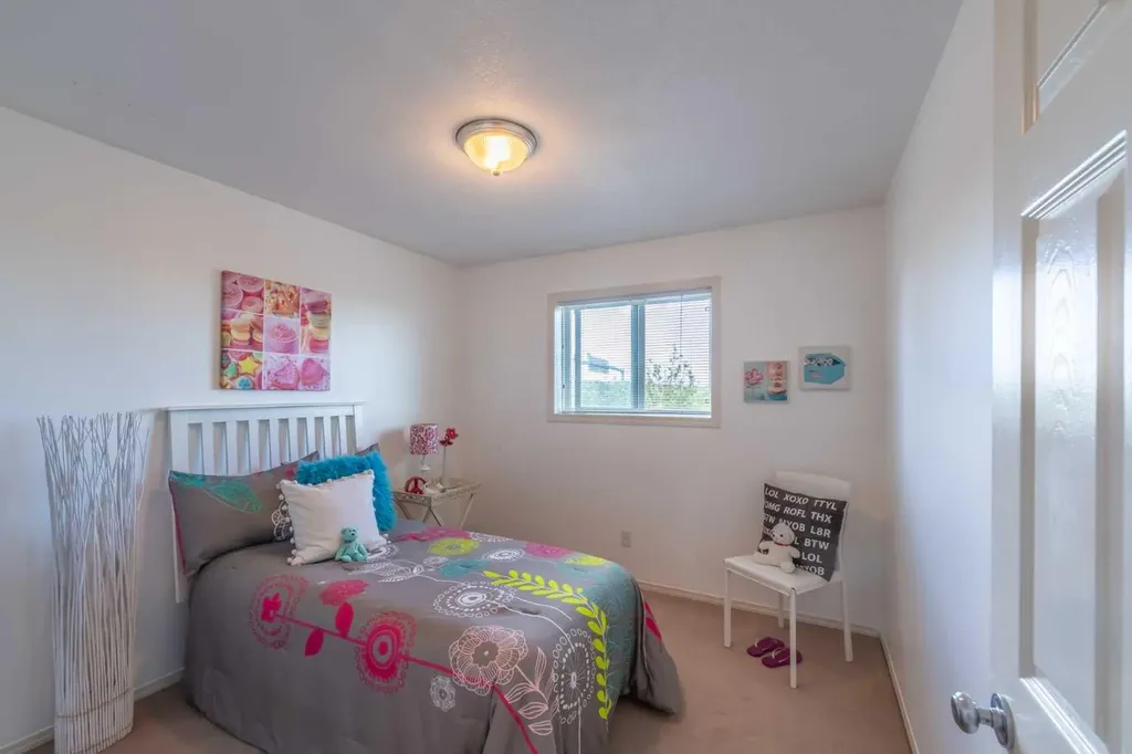 203 Coville Close NE Calgary AB T3K5V8