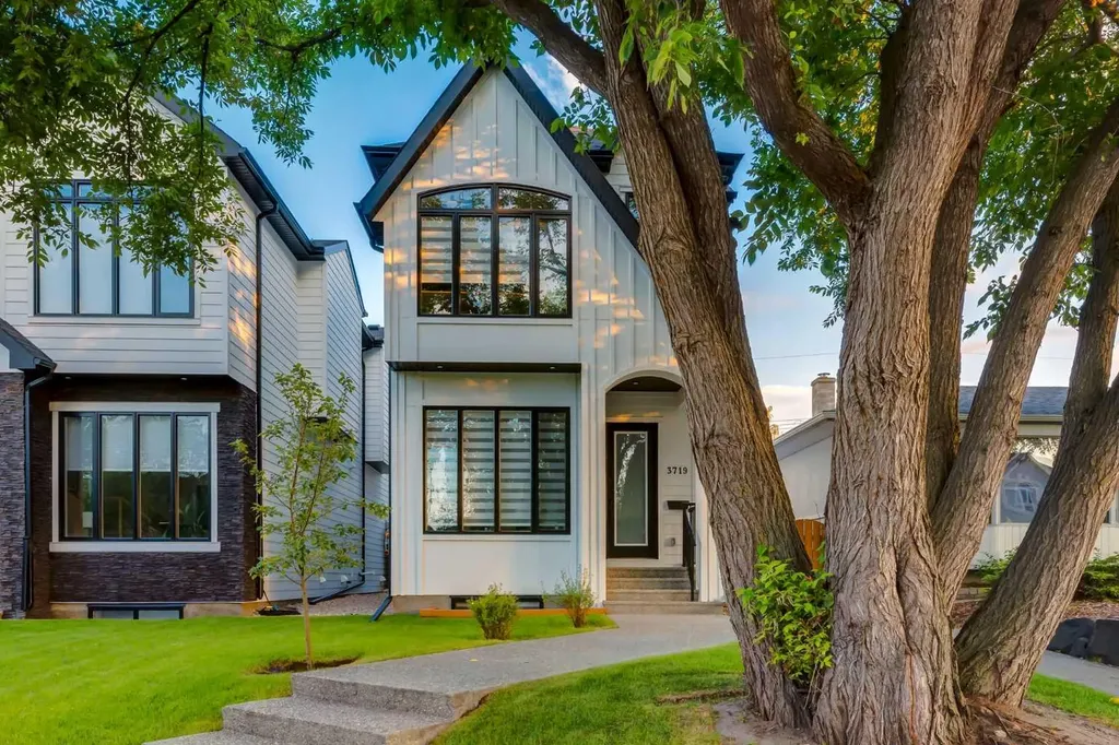 3719 2 Avenue SW Calgary AB T3C 0A2