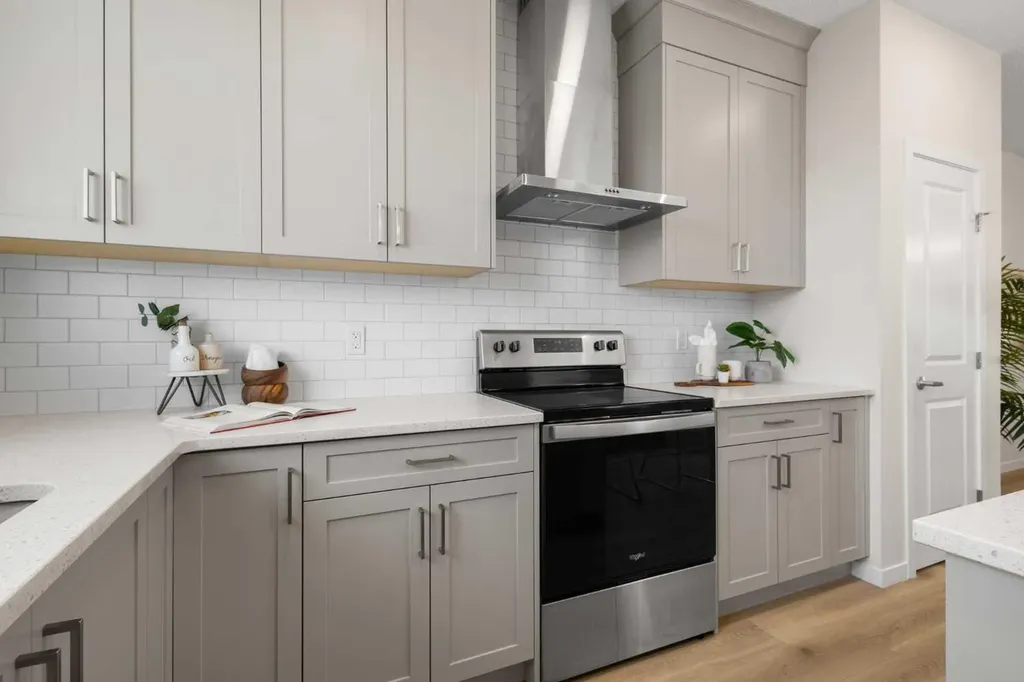 71 Sage Hill Lane NW Calgary AB T3R 2B3
