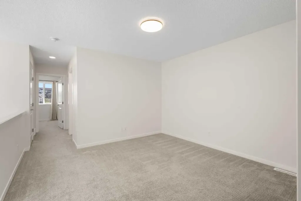 71 Sage Hill Lane NW Calgary AB T3R 2B3