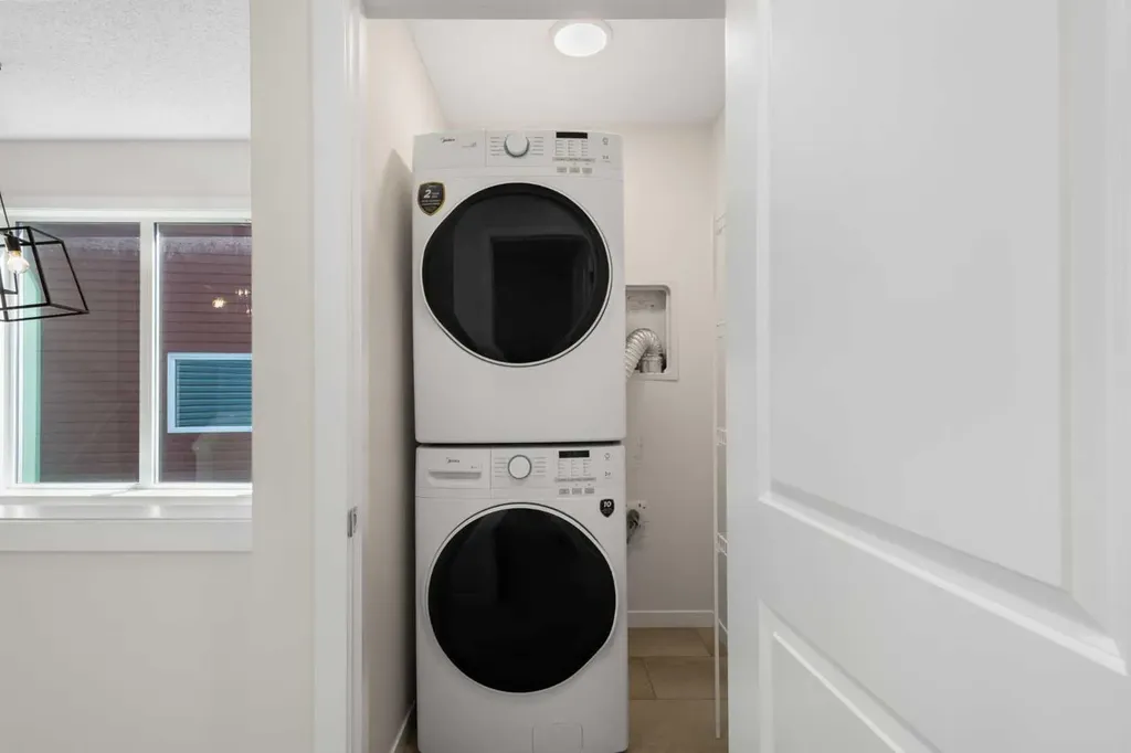 71 Sage Hill Lane NW Calgary AB T3R 2B3