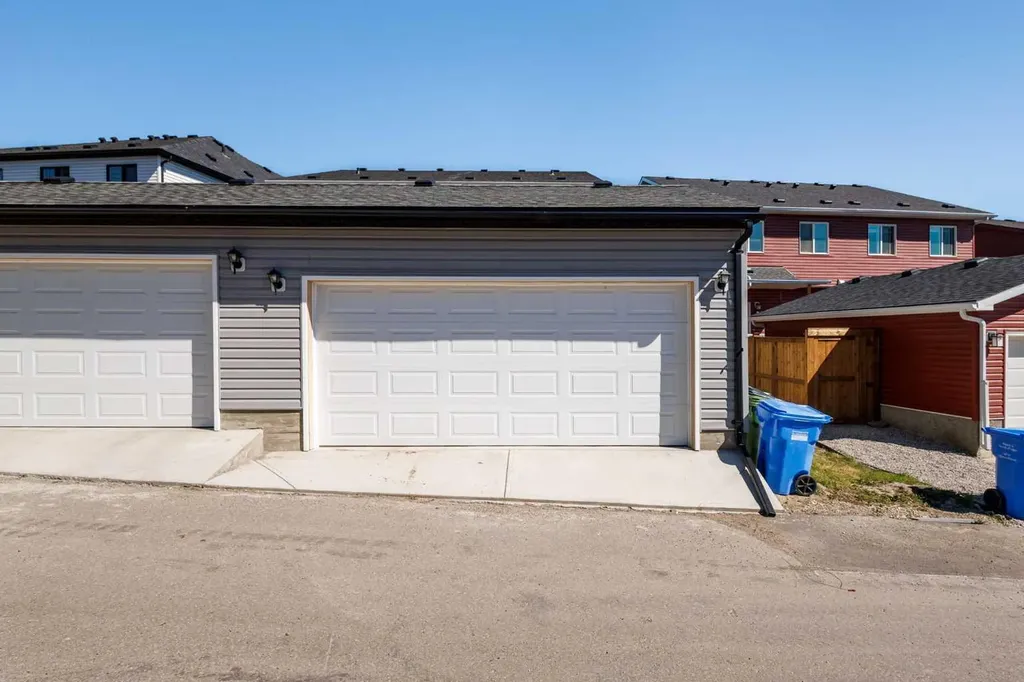 71 Sage Hill Lane NW Calgary AB T3R 2B3