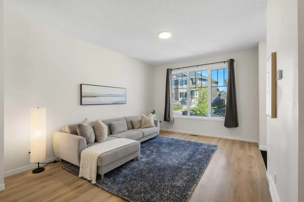 71 Sage Hill Lane NW Calgary AB T3R 2B3