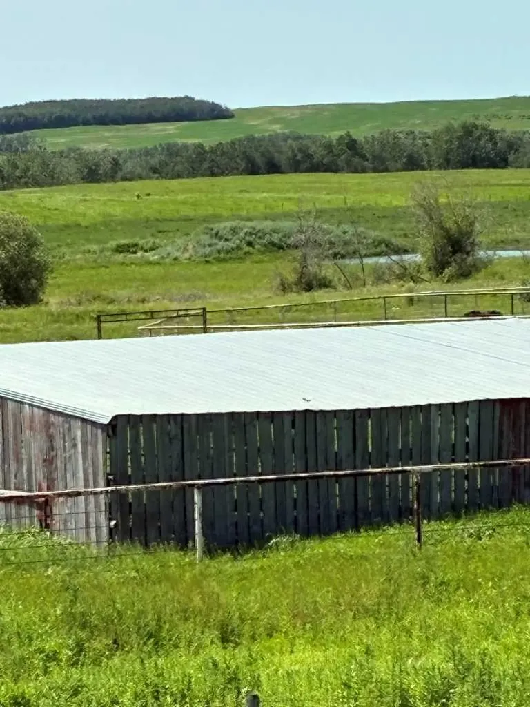 NE-10-54-10-W4 Rural Two Hills No. 21 County Of AB T0B4K0