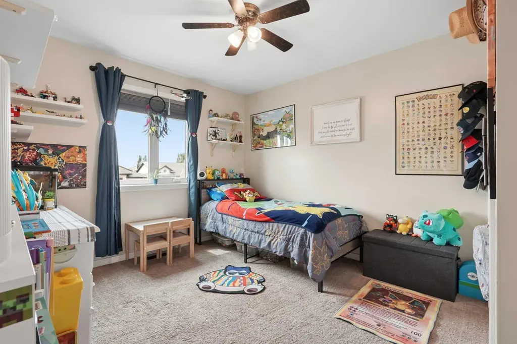 648 Parkside Green Coaldale AB T1M 0B2
