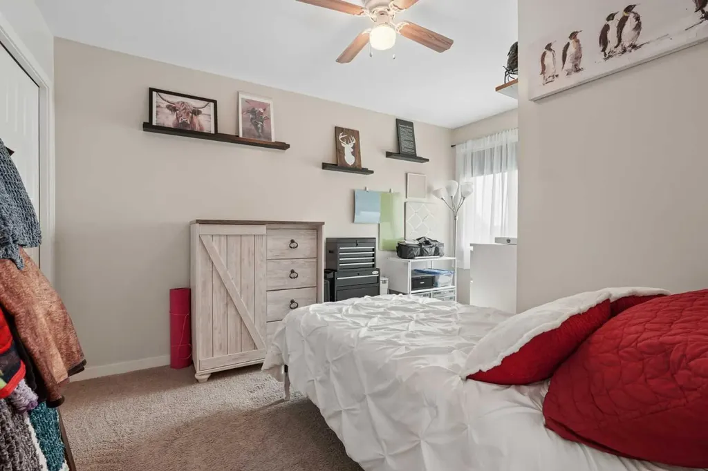 648 Parkside Green Coaldale AB T1M 0B2