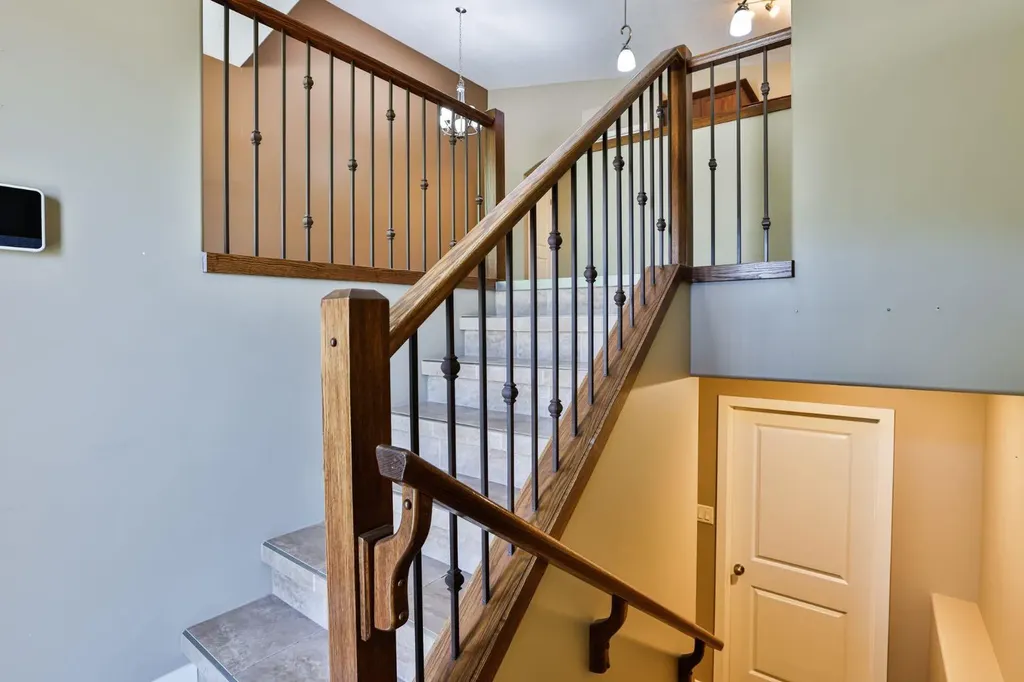 215 Haru Moriyama Place N Lethbridge AB T1H5W4