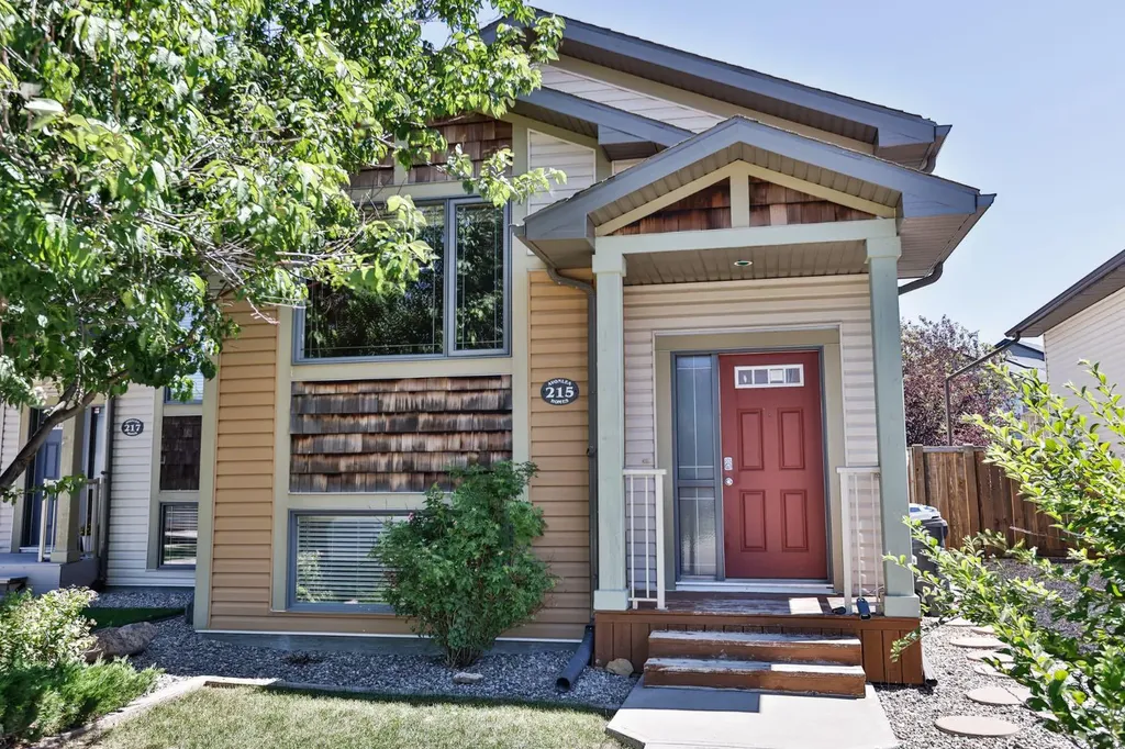 215 Haru Moriyama Place N Lethbridge AB T1H5W4