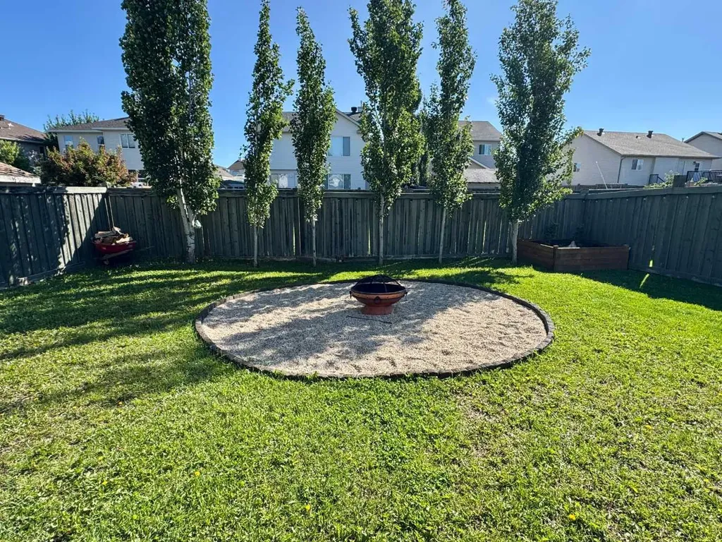 7901 Westpointe Drive Grande Prairie AB T8W 2T9