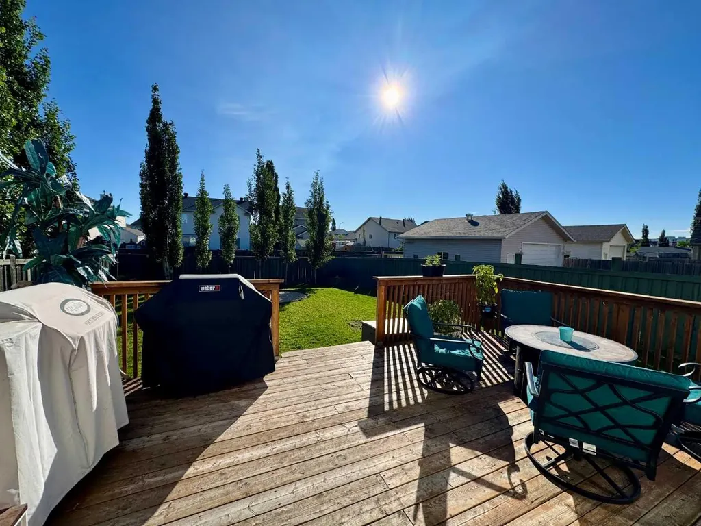 7901 Westpointe Drive Grande Prairie AB T8W 2T9