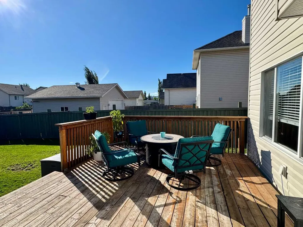 7901 Westpointe Drive Grande Prairie AB T8W 2T9