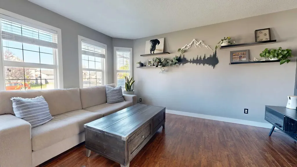 7901 Westpointe Drive Grande Prairie AB T8W 2T9