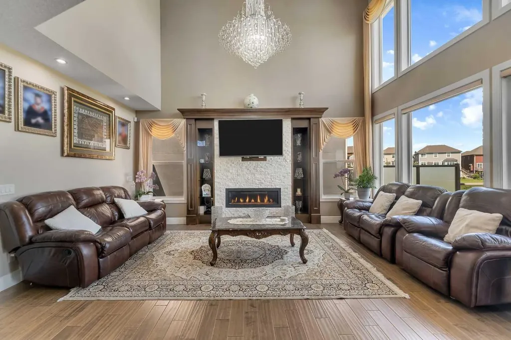 255 Stonemere Green Chestermere AB T1X 0X5