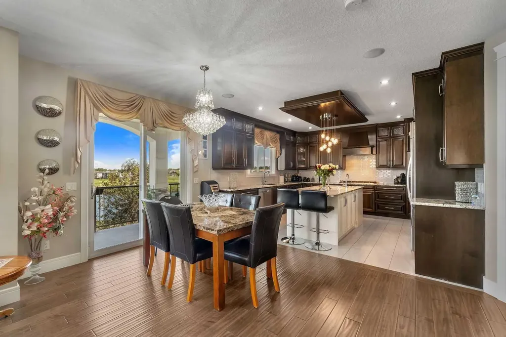 255 Stonemere Green Chestermere AB T1X 0X5