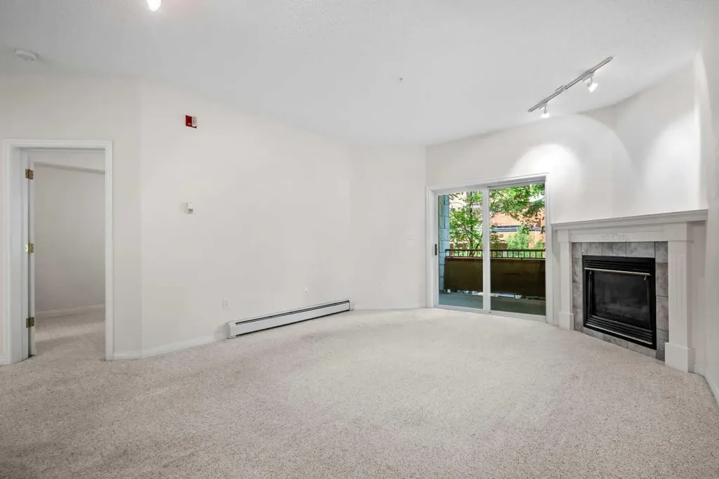777 3 Avenue SW Calgary AB T2P0G8