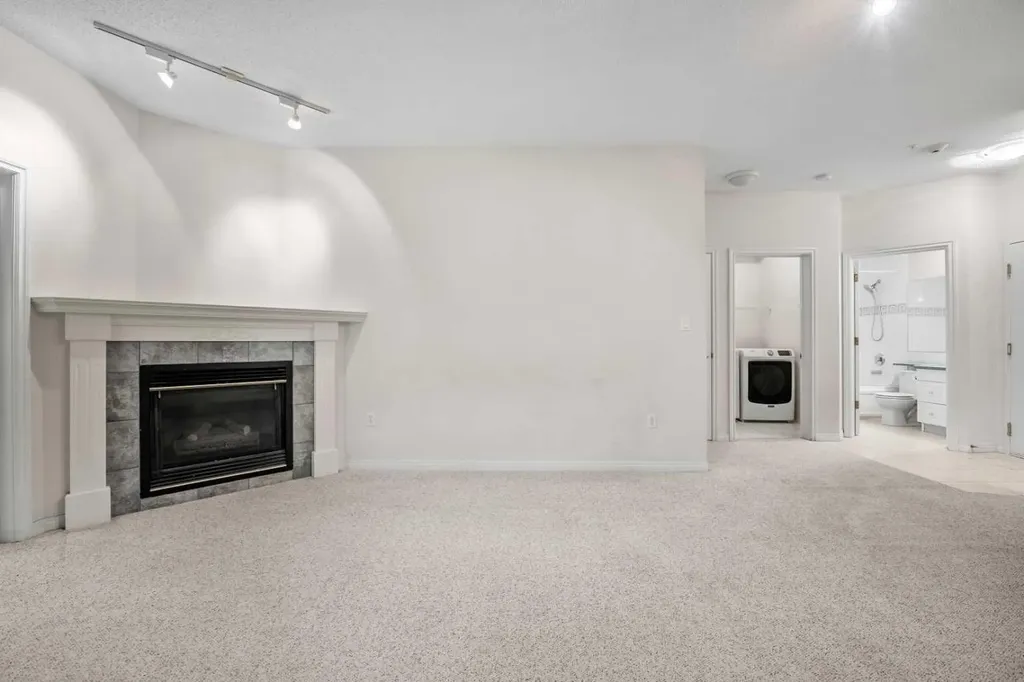 777 3 Avenue SW Calgary AB T2P0G8