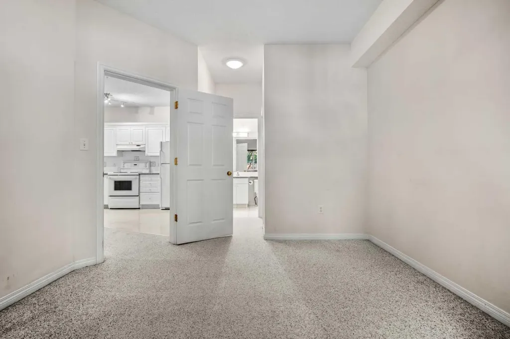 777 3 Avenue SW Calgary AB T2P0G8
