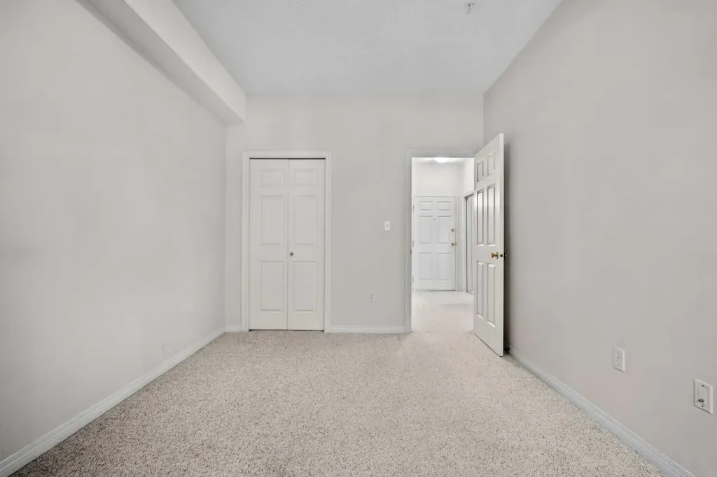 777 3 Avenue SW Calgary AB T2P0G8