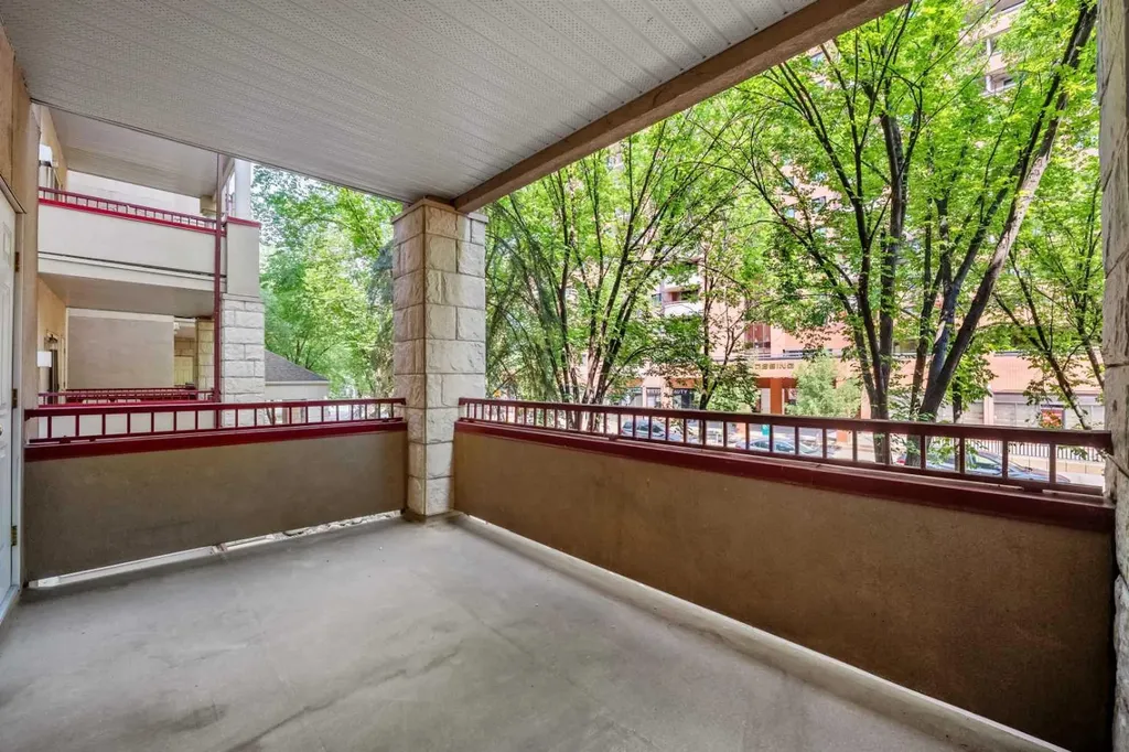 777 3 Avenue SW Calgary AB T2P0G8