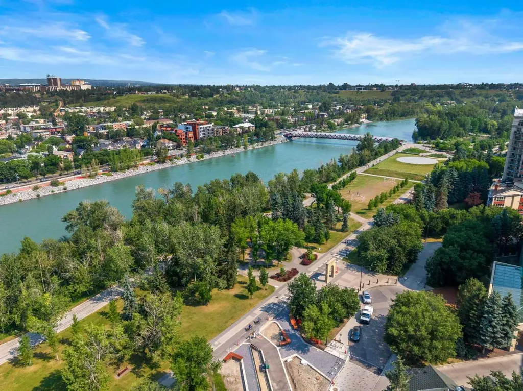 777 3 Avenue SW Calgary AB T2P0G8