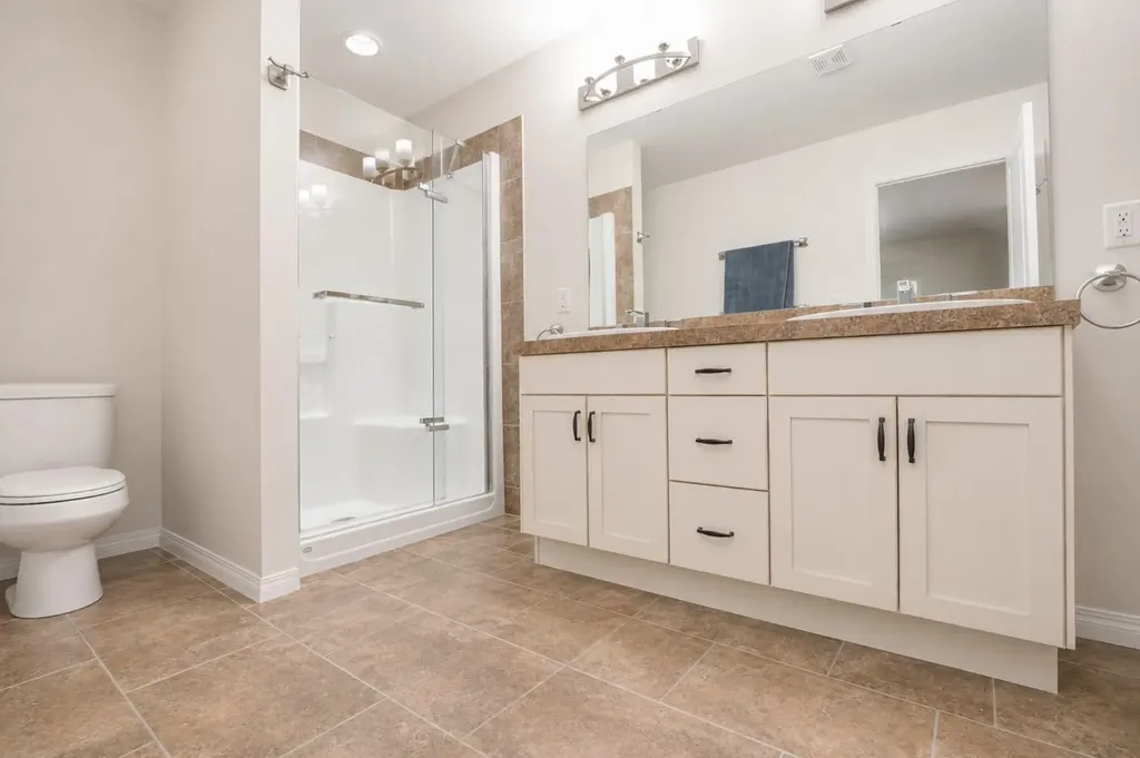 7102 86a Street Grande Prairie AB T8X 0C8