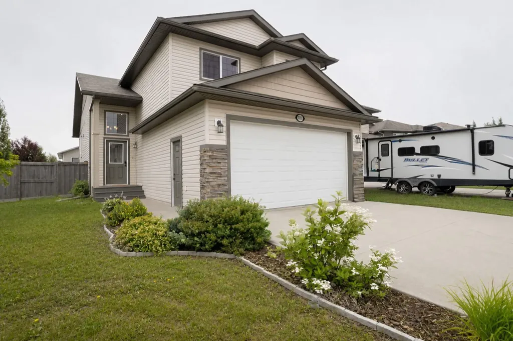 7102 86a Street Grande Prairie AB T8X 0C8