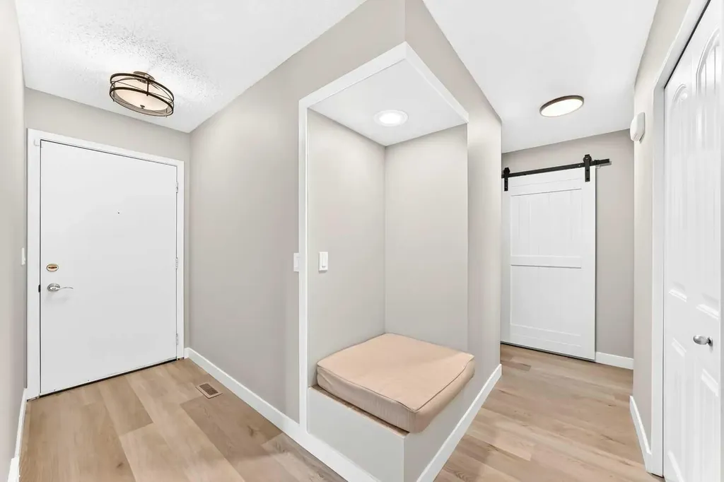 114 Midcrest Crescent SE Calgary AB T2X 1B5