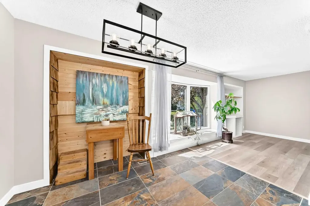 114 Midcrest Crescent SE Calgary AB T2X 1B5