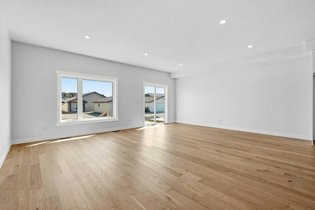 609A 5 Avenue SW Sundre AB T0M1X0