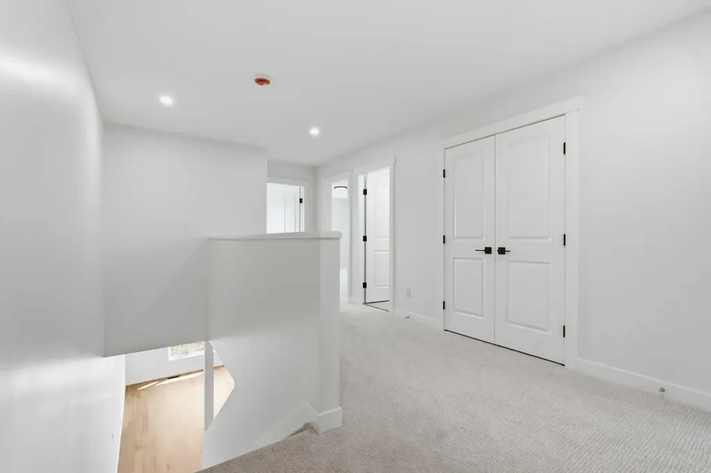 609A 5 Avenue SW Sundre AB T0M1X0