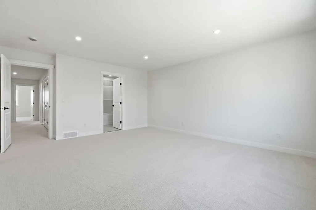 609A 5 Avenue SW Sundre AB T0M1X0
