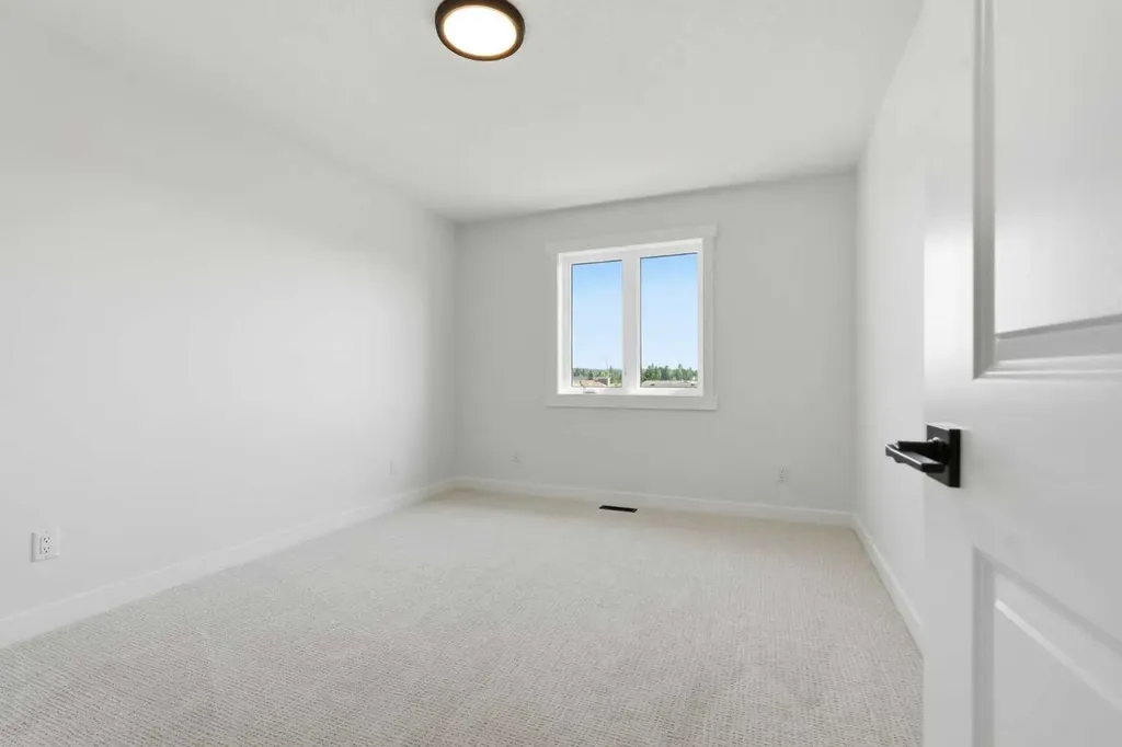 609A 5 Avenue SW Sundre AB T0M1X0