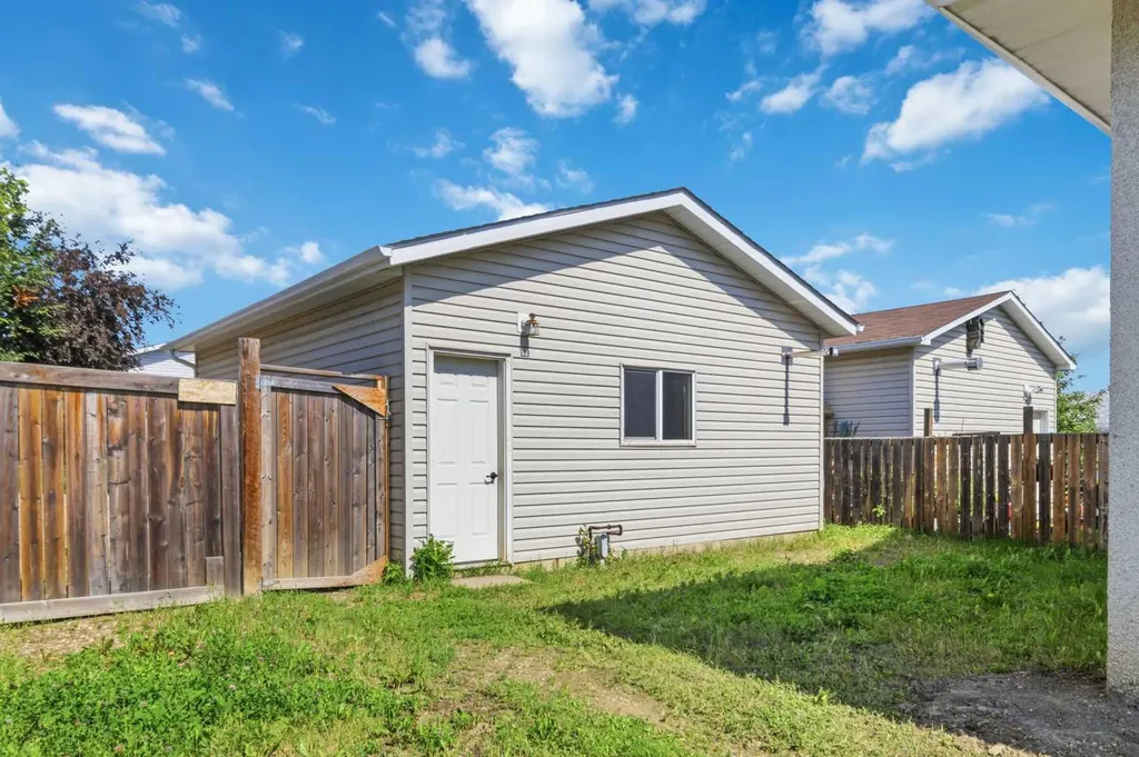 148 Silin Forest Road Fort Mcmurray AB T9H 3A1