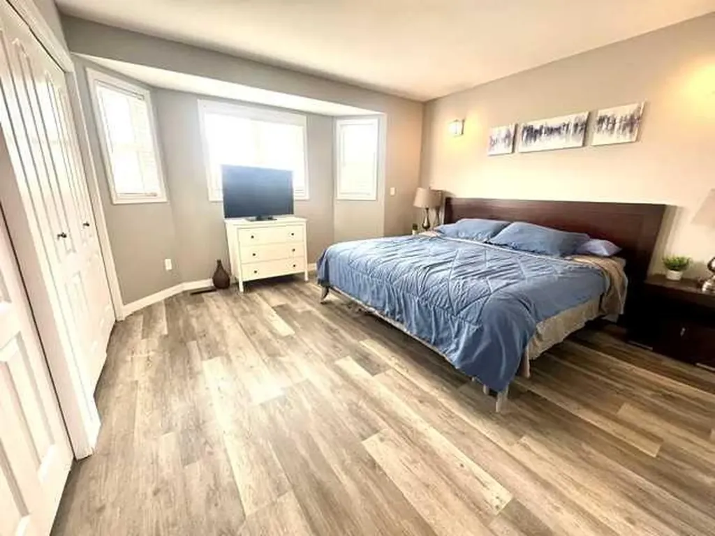 140 Pinnacle Boulevard Grande Prairie AB T8W 2V7